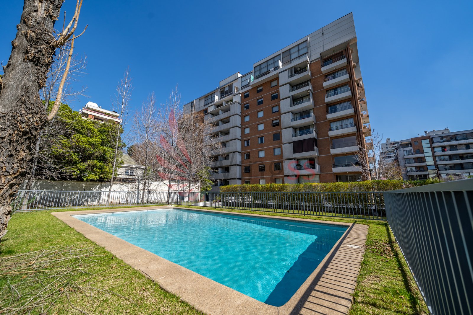 Amoblado 1 dormitorio Metro Los Leones