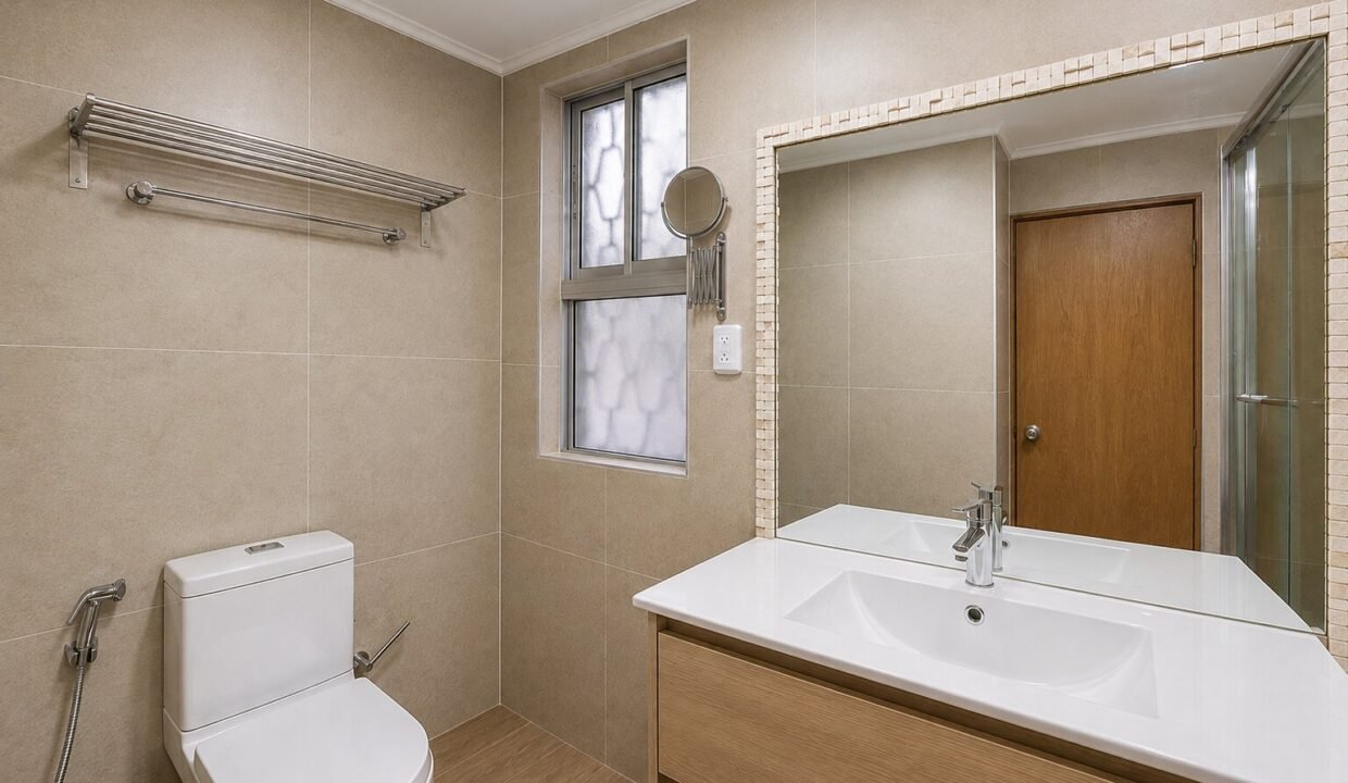 1176154feb62a220142ba3a921d2b022